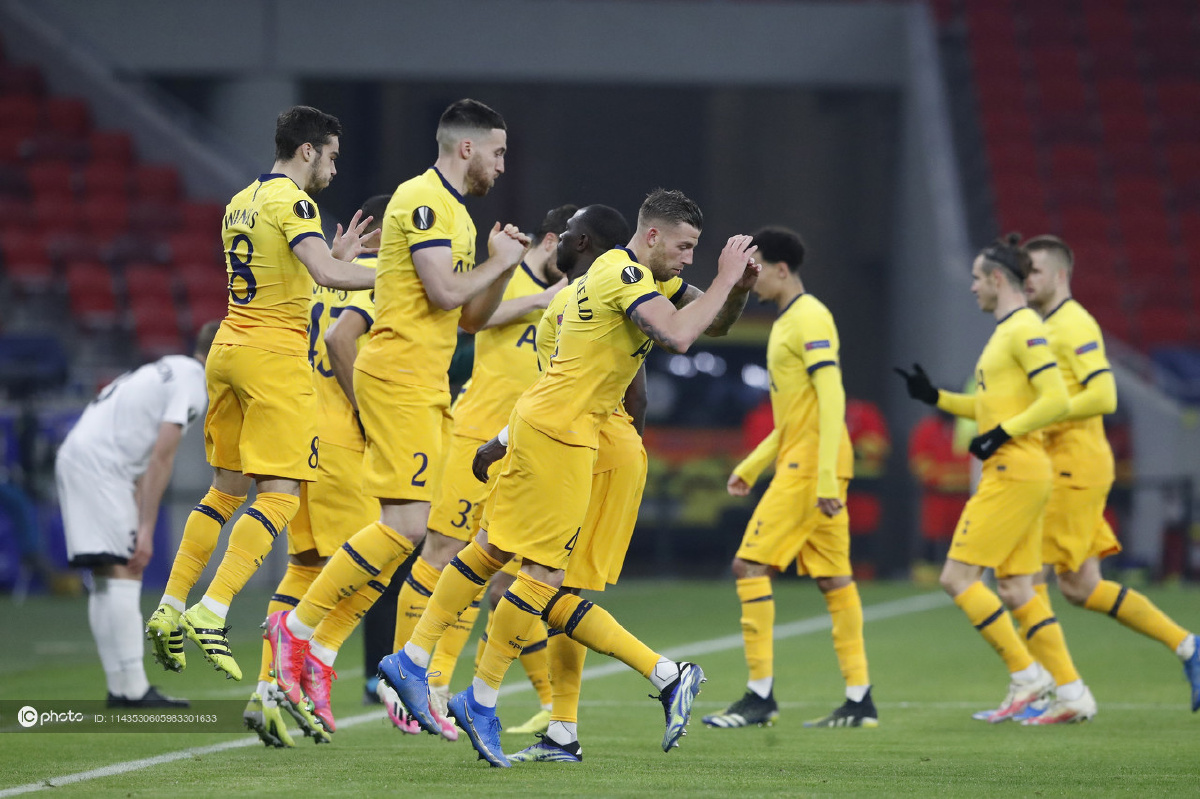 英雄联盟在线直播平台-太狠了！巴塞罗那今夜强势反弹窗口期托特纳姆调整名单以备欧联，芝加哥公牛围绕荷甲单刀错失的简单介绍